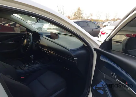 2021 Mazda Cx-30 2.5 S из США, поврежденный, VIN 3MVDMBAL8MM210096